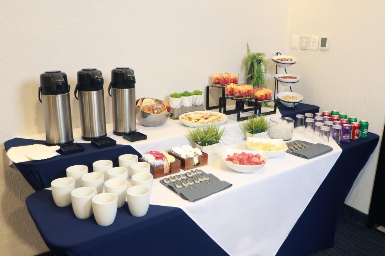 Express By Ihg 2*