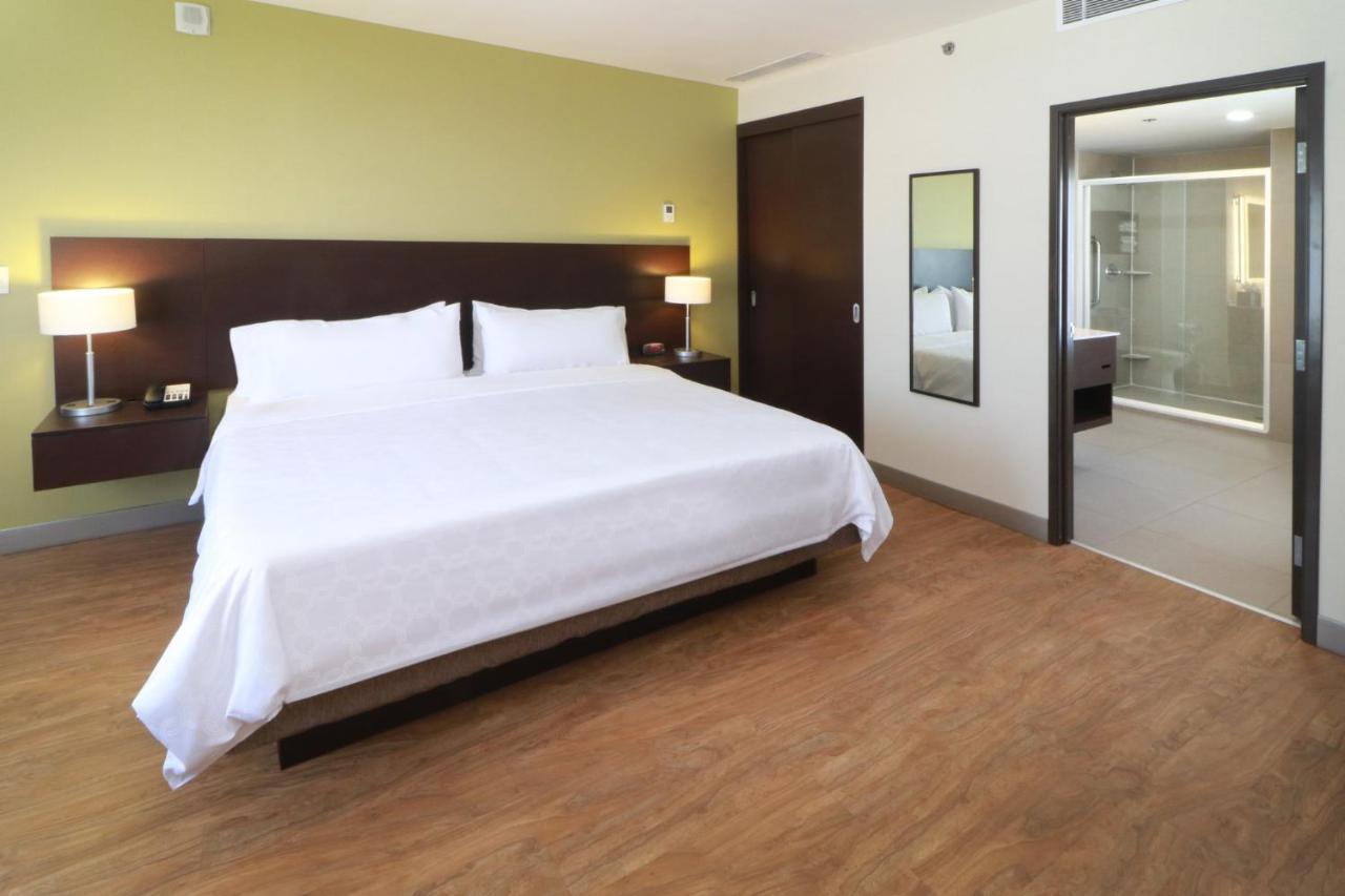Hotel Staybridge By Ihg 4*