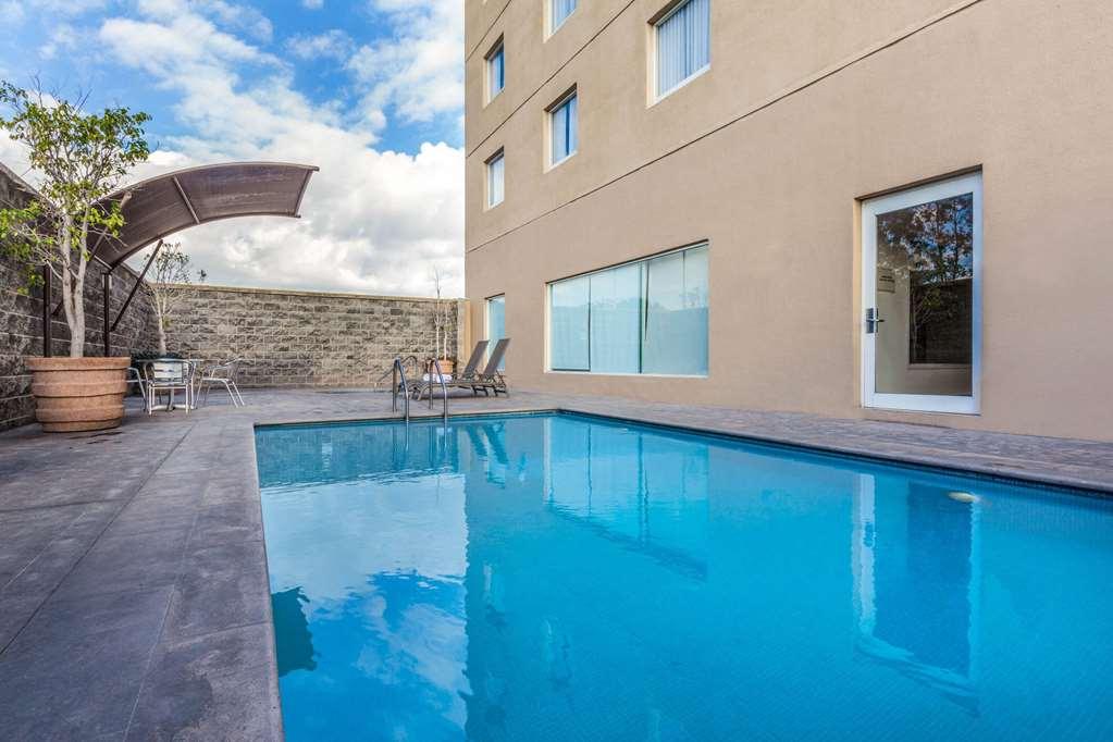 La Quinta by Wyndham San Luis Potosi Hotel