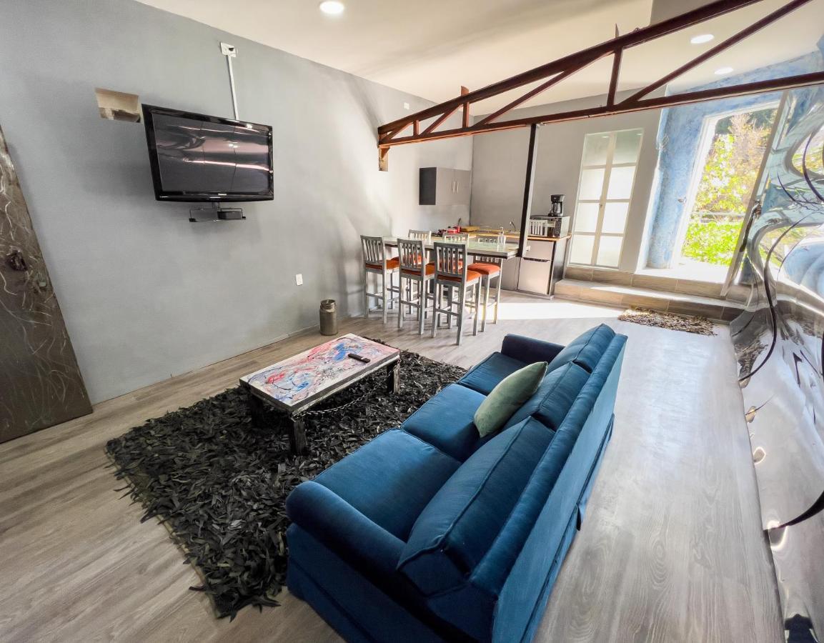 Lovely Loft 10 Min From Downtown - Free Parking Apartment *