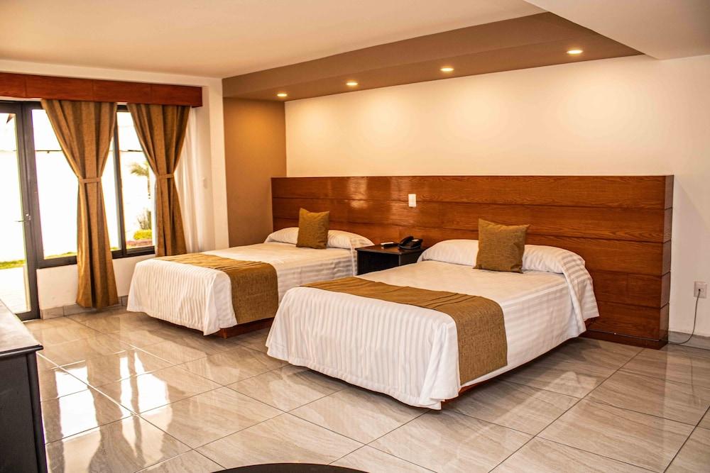 Hotel Maria Dolores