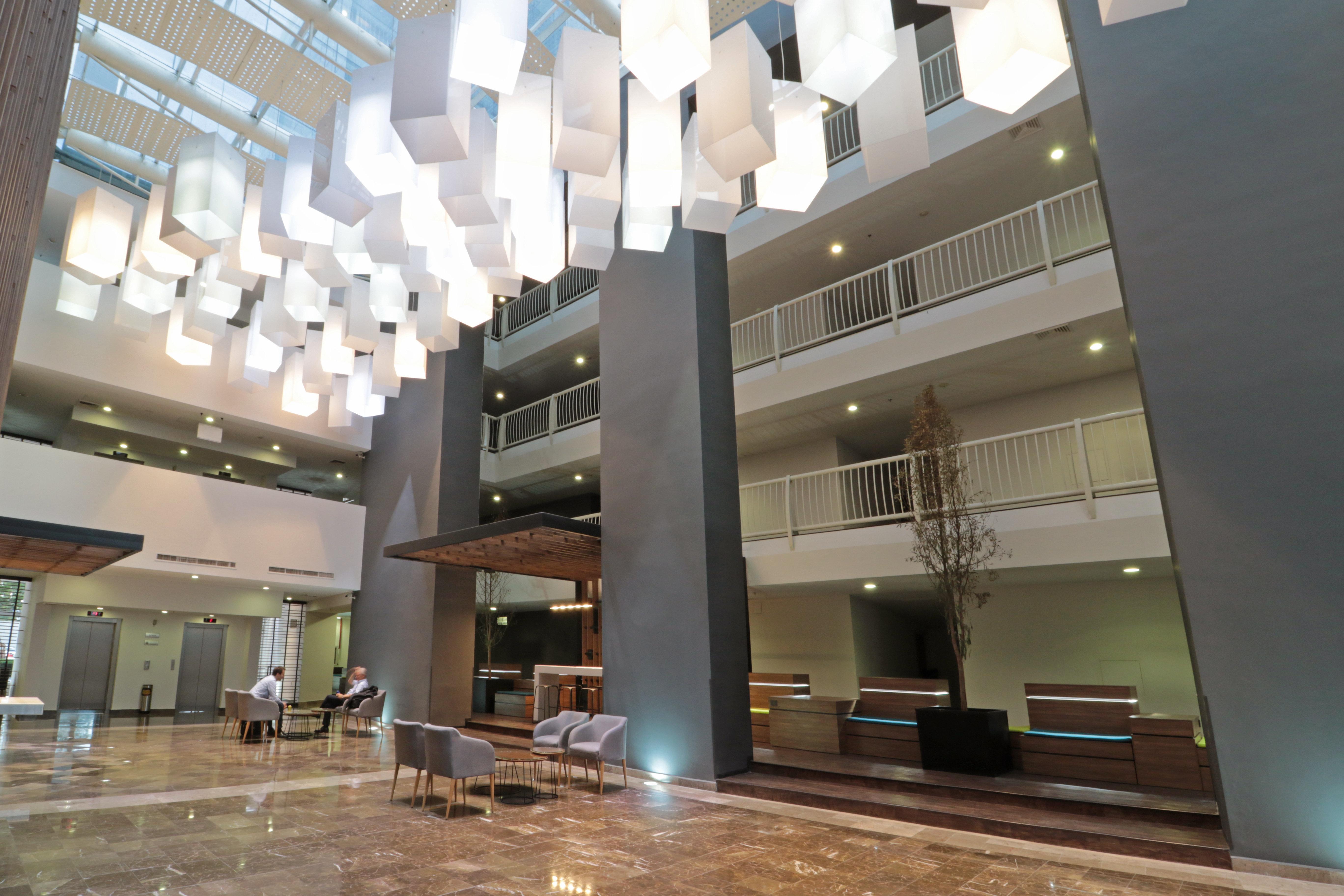 Express San Luis Potosí, An Ihg 2*