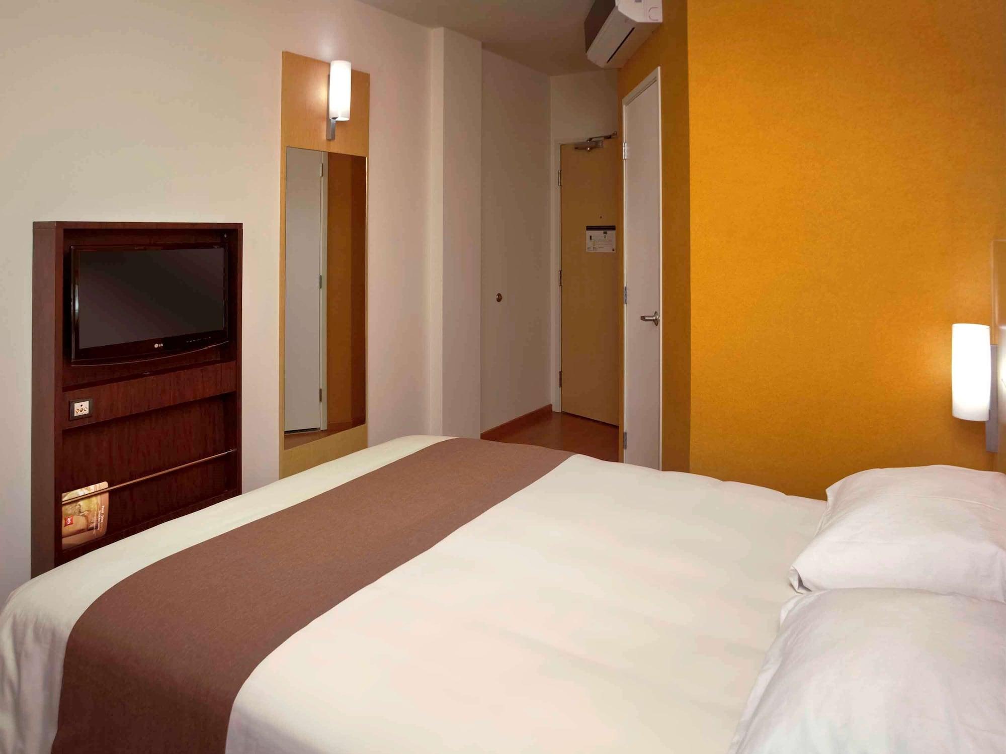 Ibis Hotel