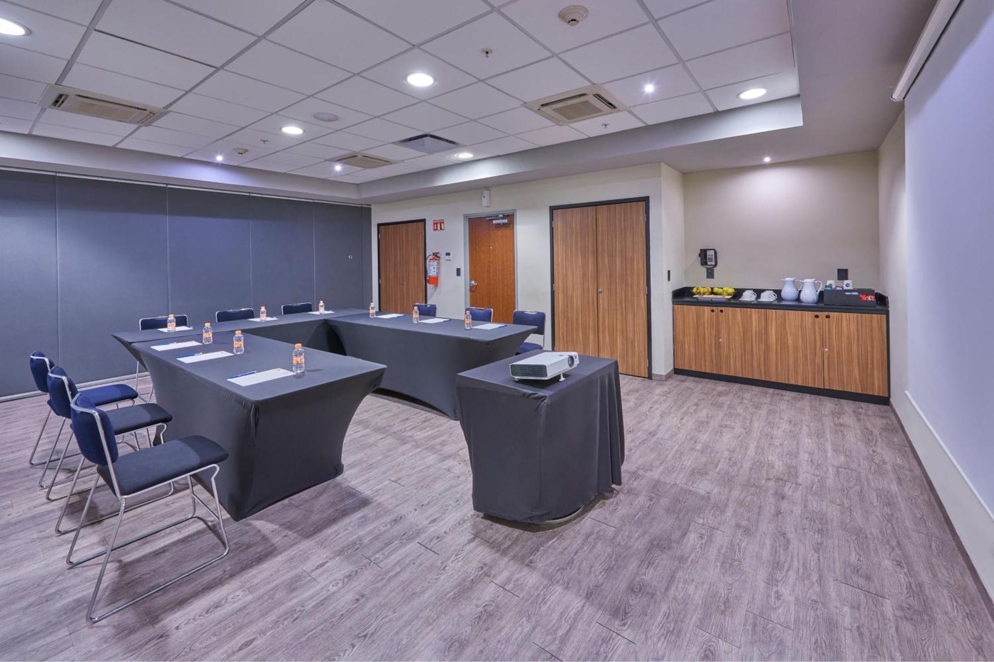 Express By Marriott Zona Universitaria Hotel San Luis Potosí