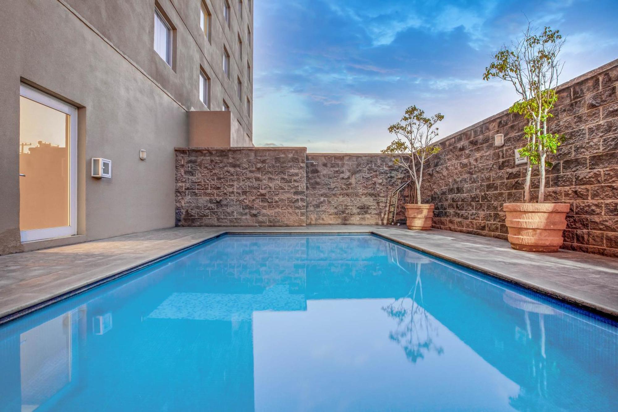 Hotel La Quinta by Wyndham San Luis Potosi 3*