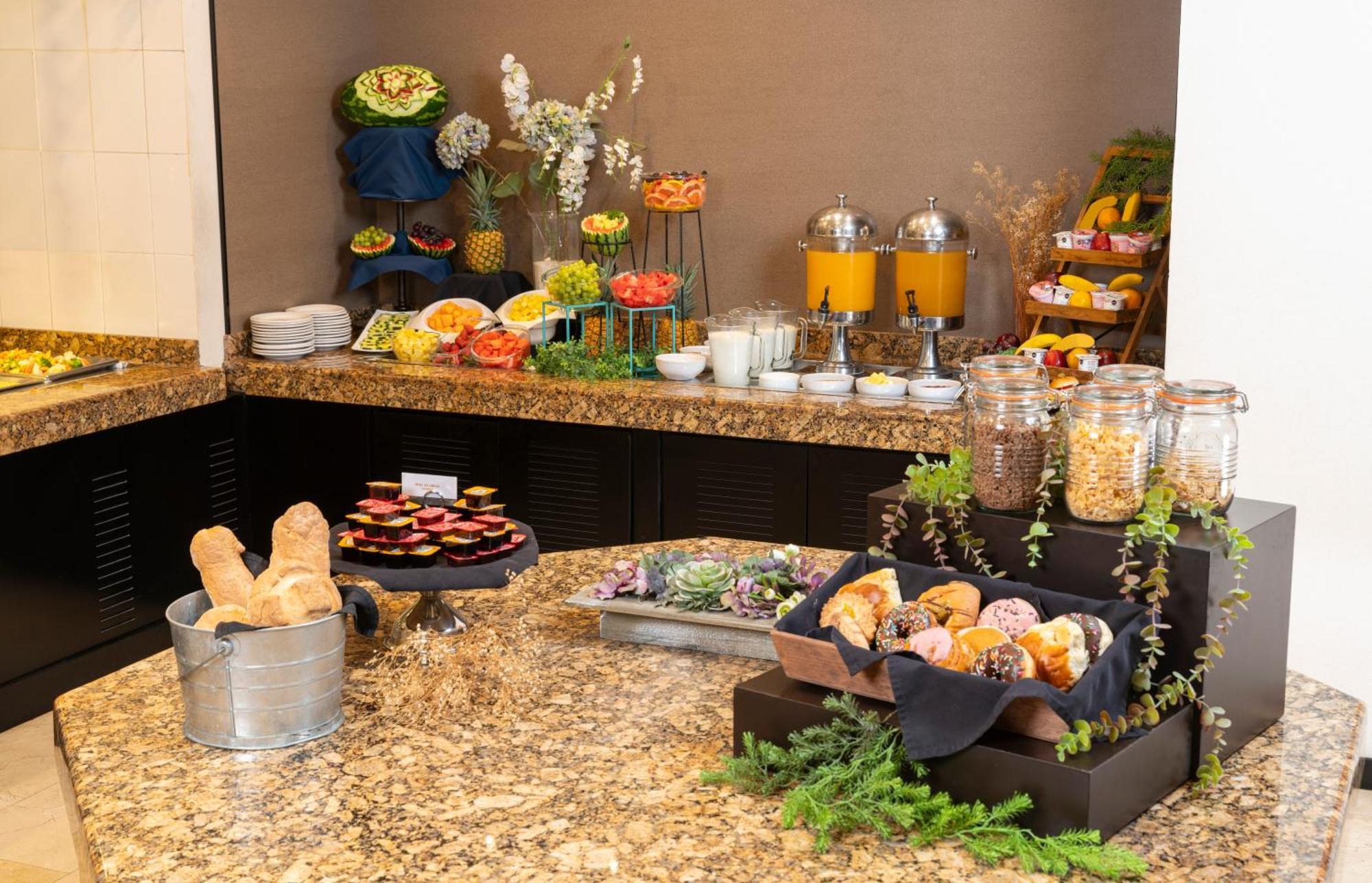 Hotel Courtyard By Marriott