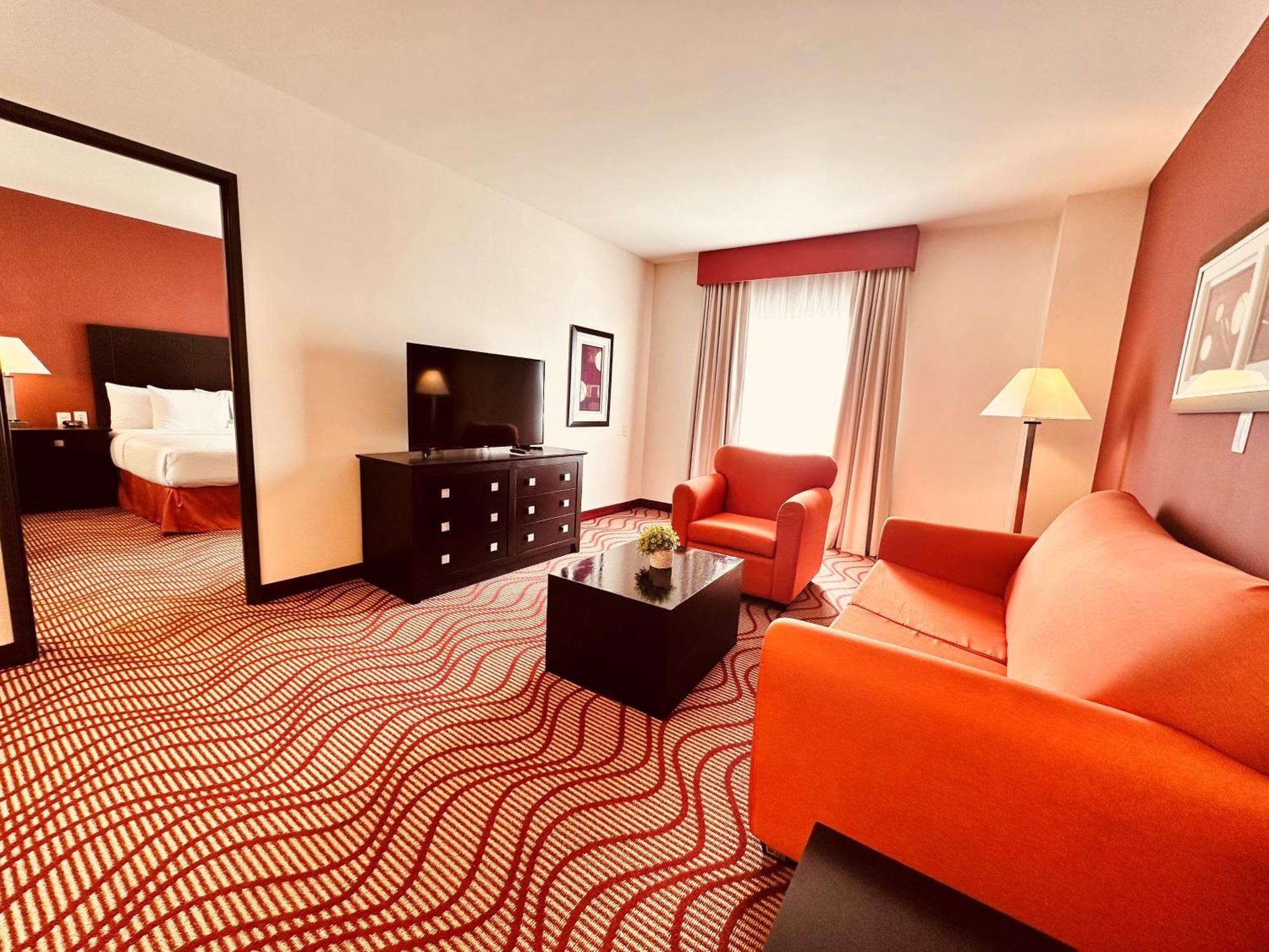 Hotel La Quinta by Wyndham San Luis Potosi 3*