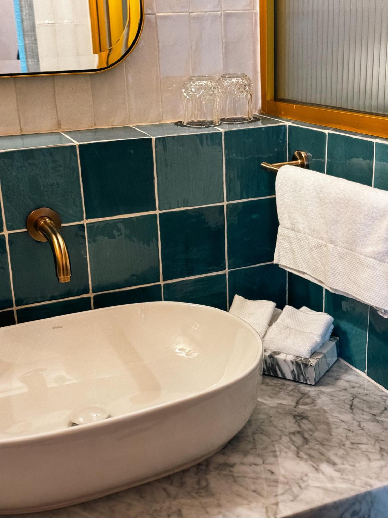 Casa H Boutique Hotel *