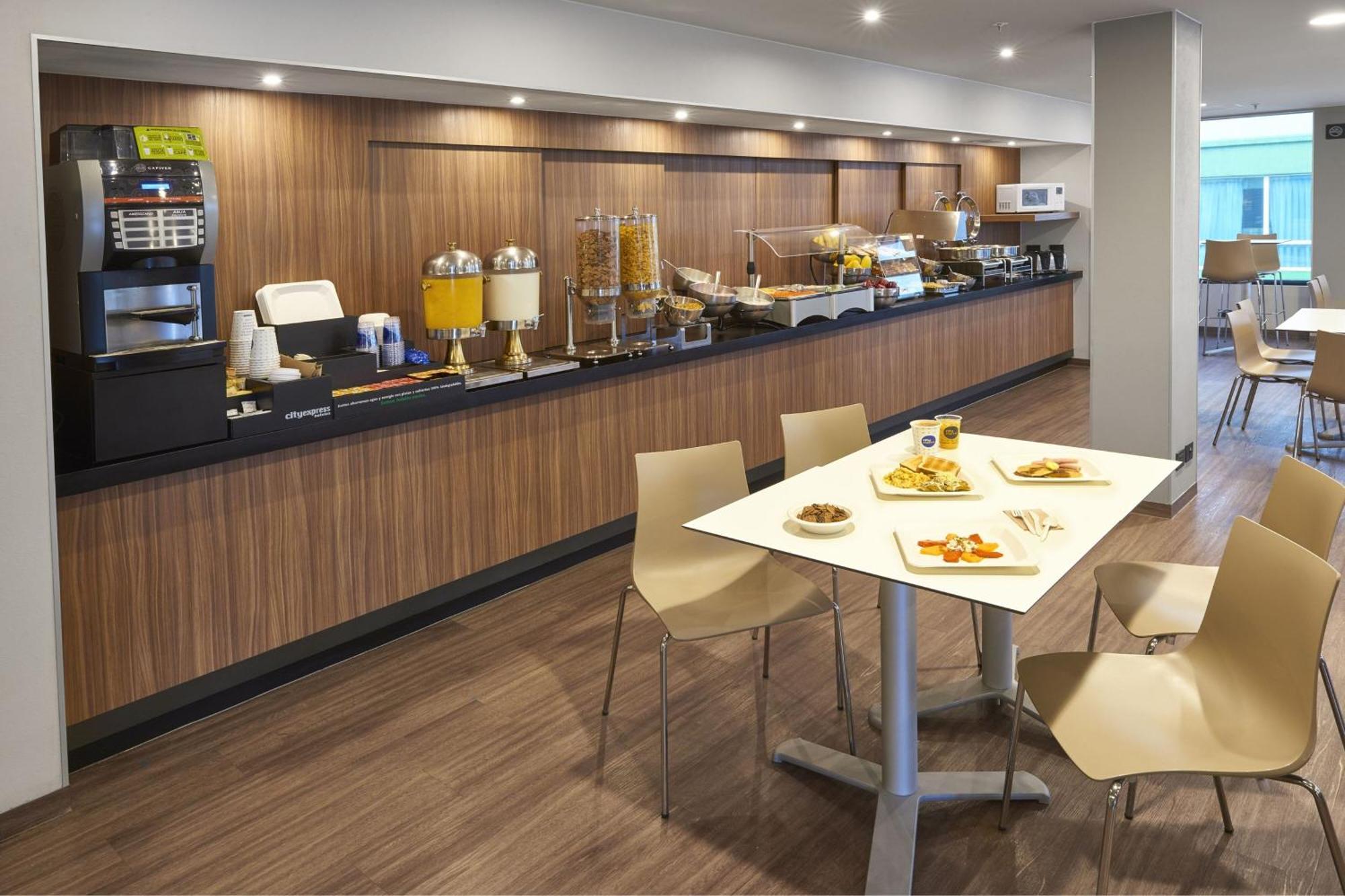 Express By Marriott Zona Universitaria San Luis Potosí