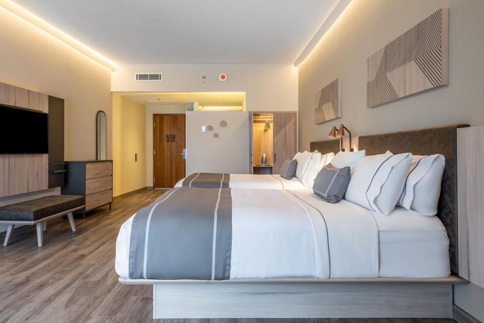 Hotel Express By Marriott 4*