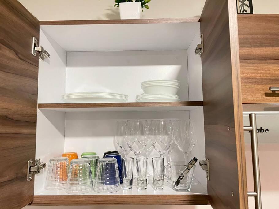 Departamento Escontria A Unos Pasos De Av.carranza Apartamento *