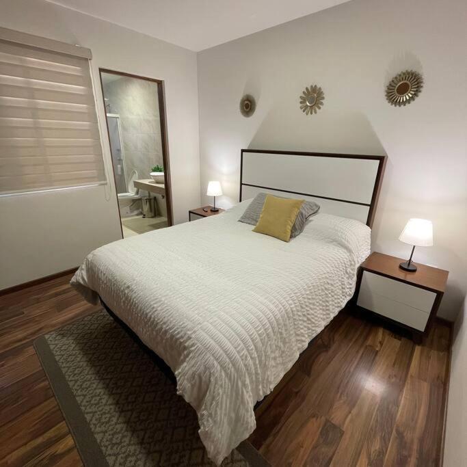 Apartamento Departamento Escontria A Unos Pasos De Av.carranza *