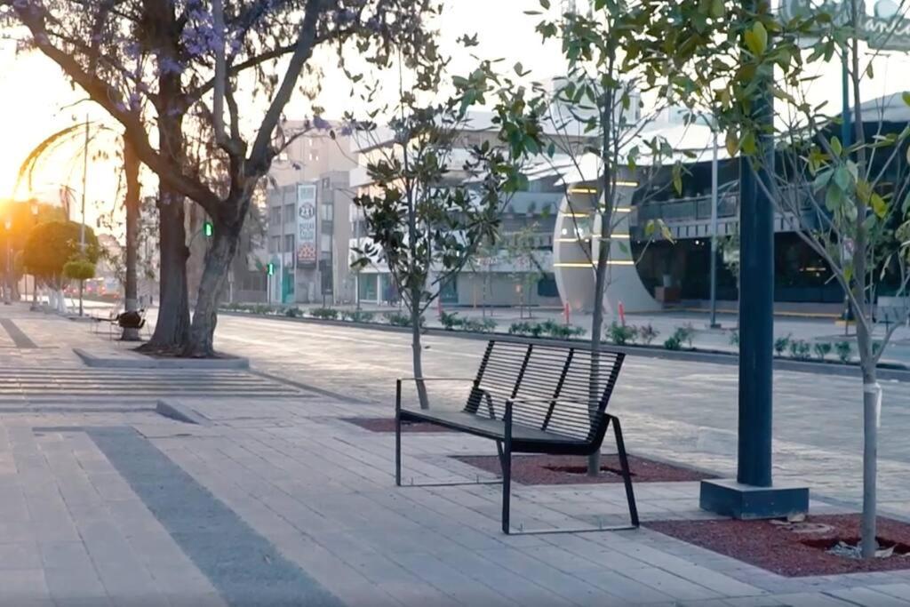 Departamento Escontria A Unos Pasos De Av.carranza Apartamento