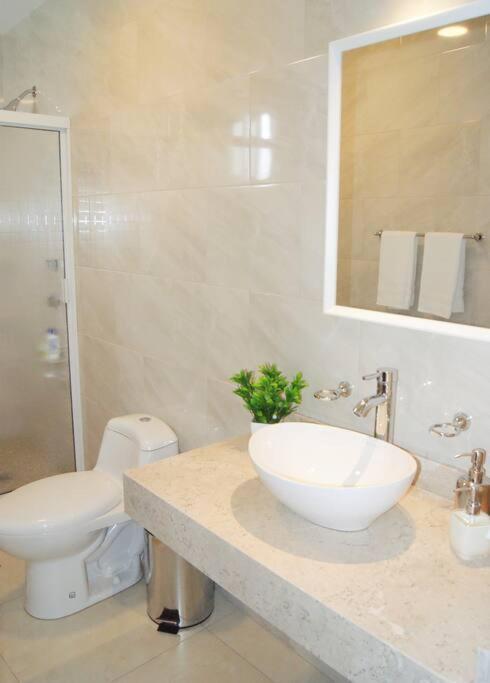 Apartamento Departamento Escontria A Unos Pasos De Av.carranza *