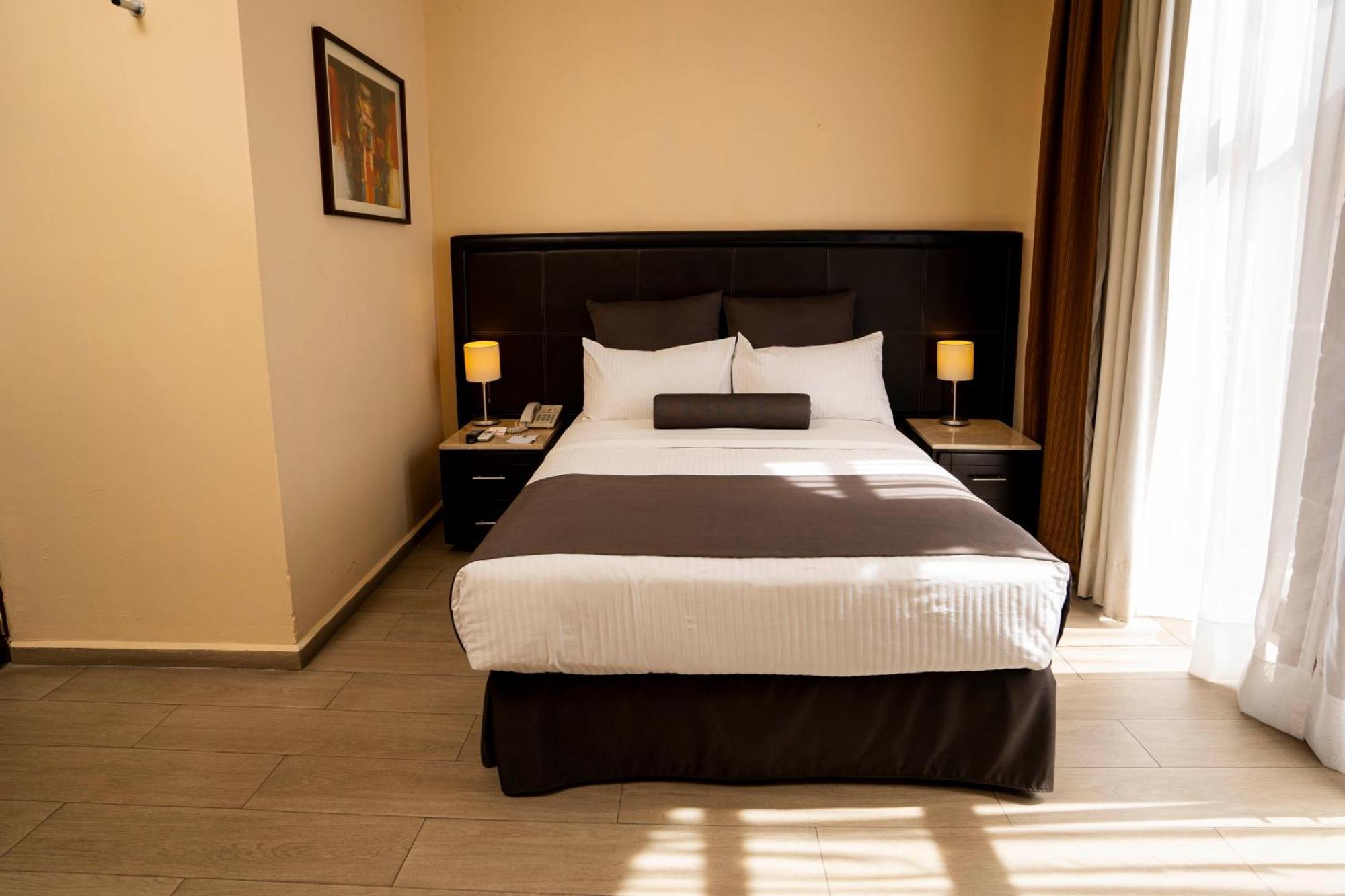 Hotel San Francisco 3*