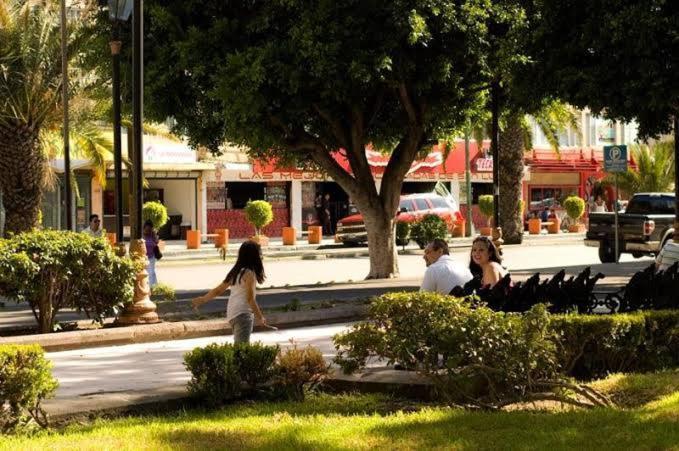 Apartamento Departamento 1 Cuadra Carranza Y Jardin De Tequis