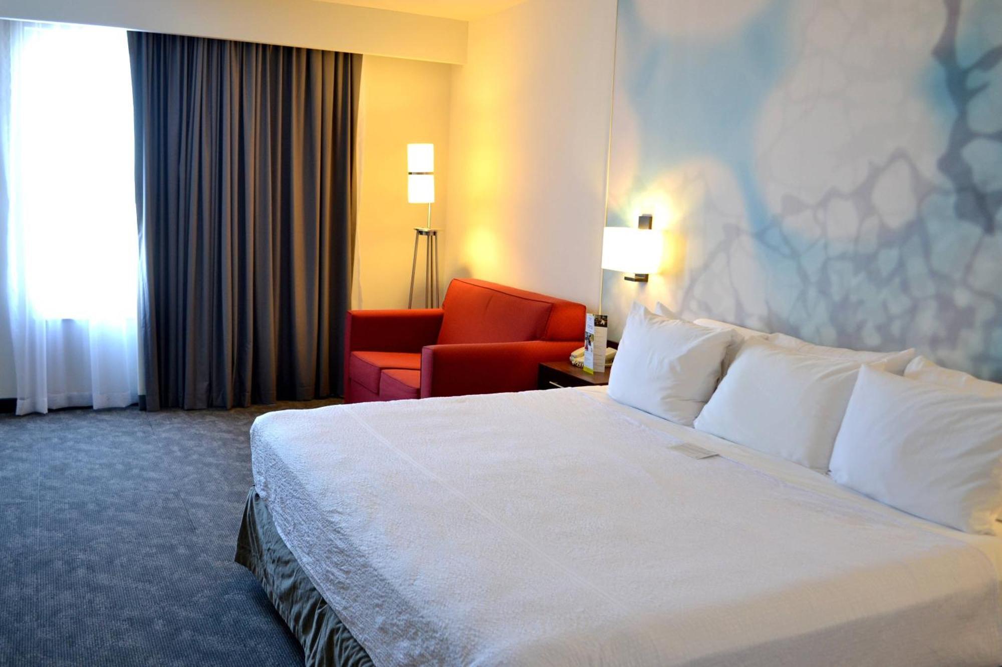 Courtyard By Marriott