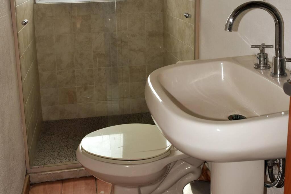 Сasa de vacaciones Valentin House, Very Spacious And Cozy. *