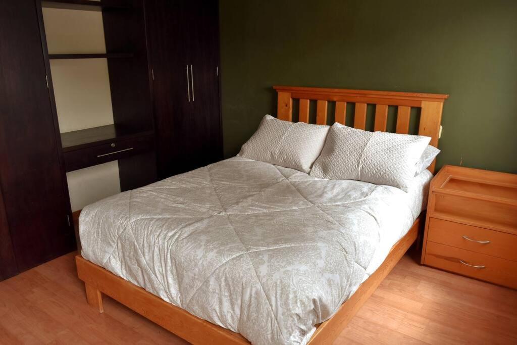 Valentin House, Very Spacious And Cozy. * San Luis Potosí