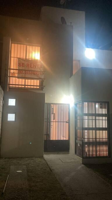 Сasa de vacaciones Casa De De Pozos Minimo 6 Noches De Reserva