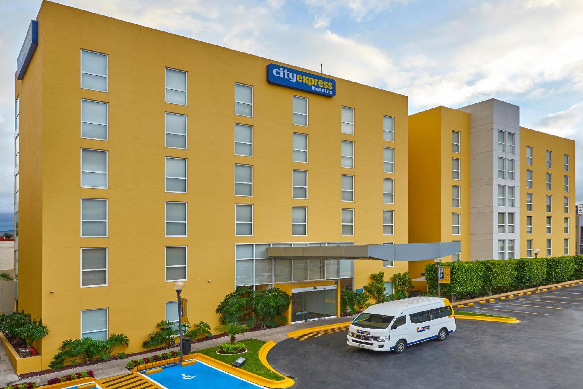 Express By Marriott Zona Universitaria 4* San Luis Potosí