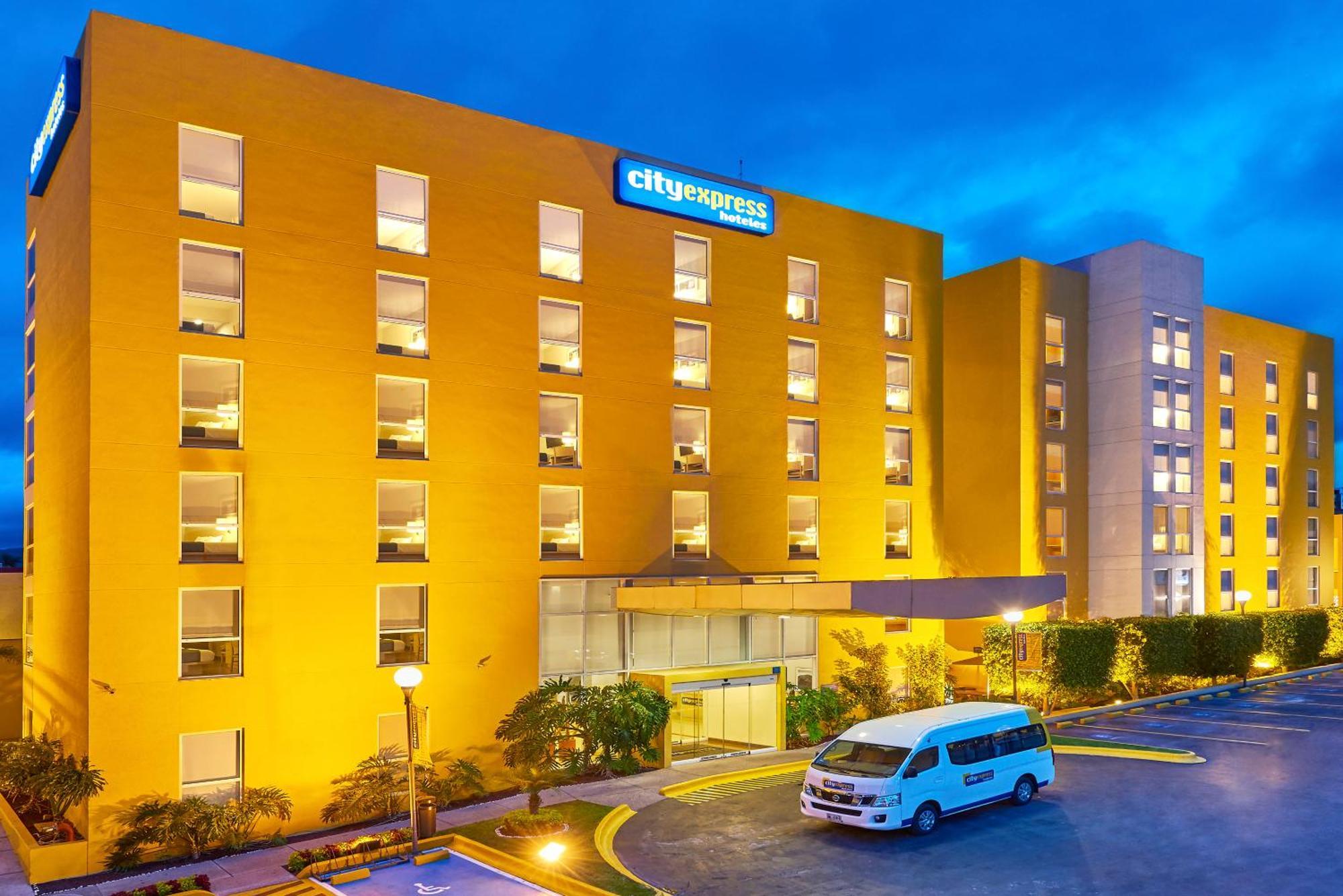 Express By Marriott Zona Universitaria 4* San Luis Potosí