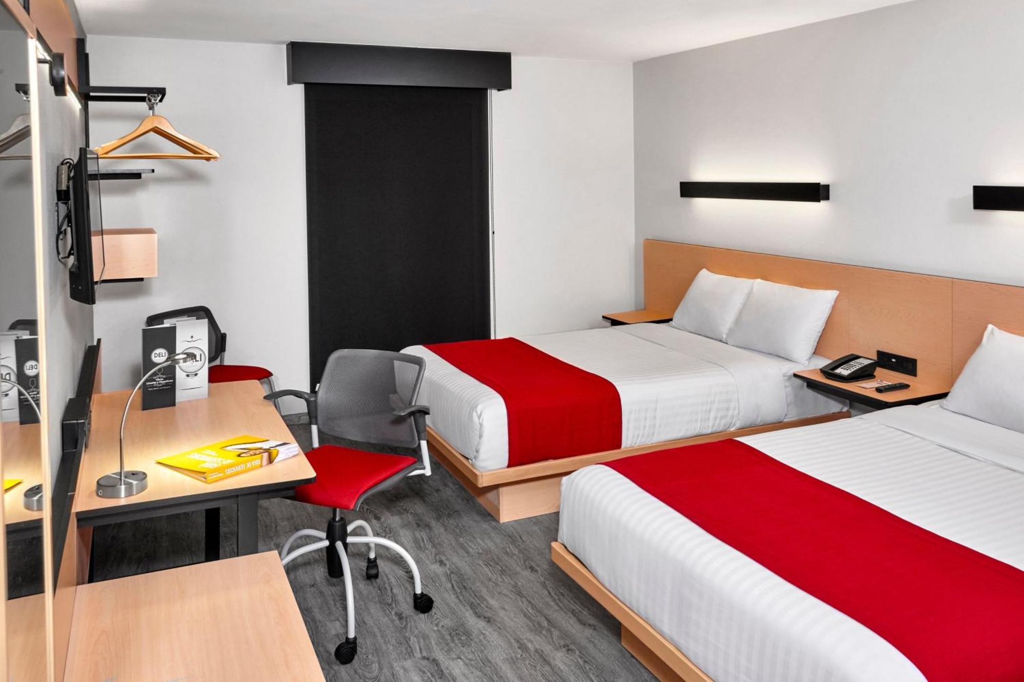 Express By Marriott Zona Universitaria Hotel