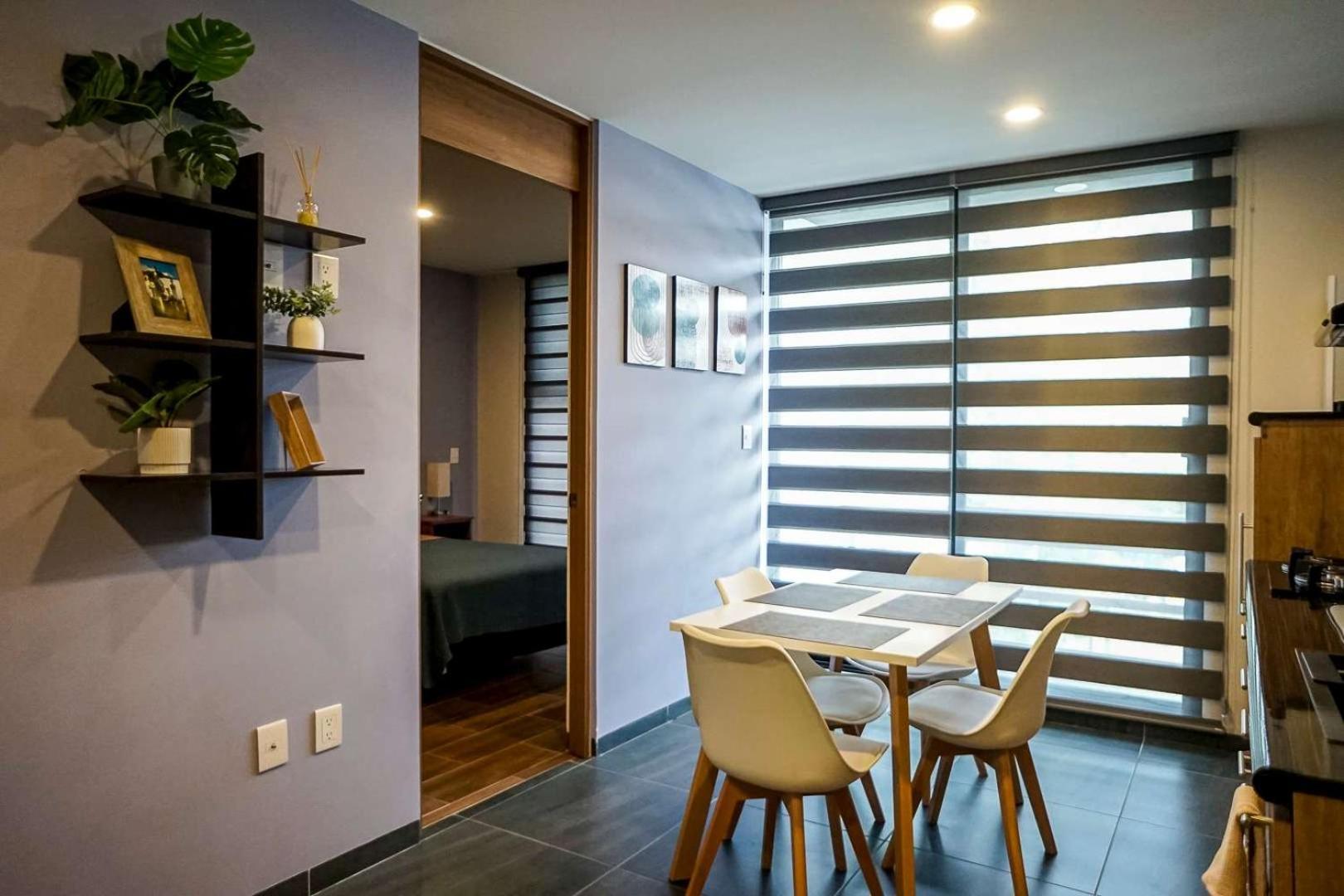 Apartamento Cozy For 4 Guests With Free Parking *