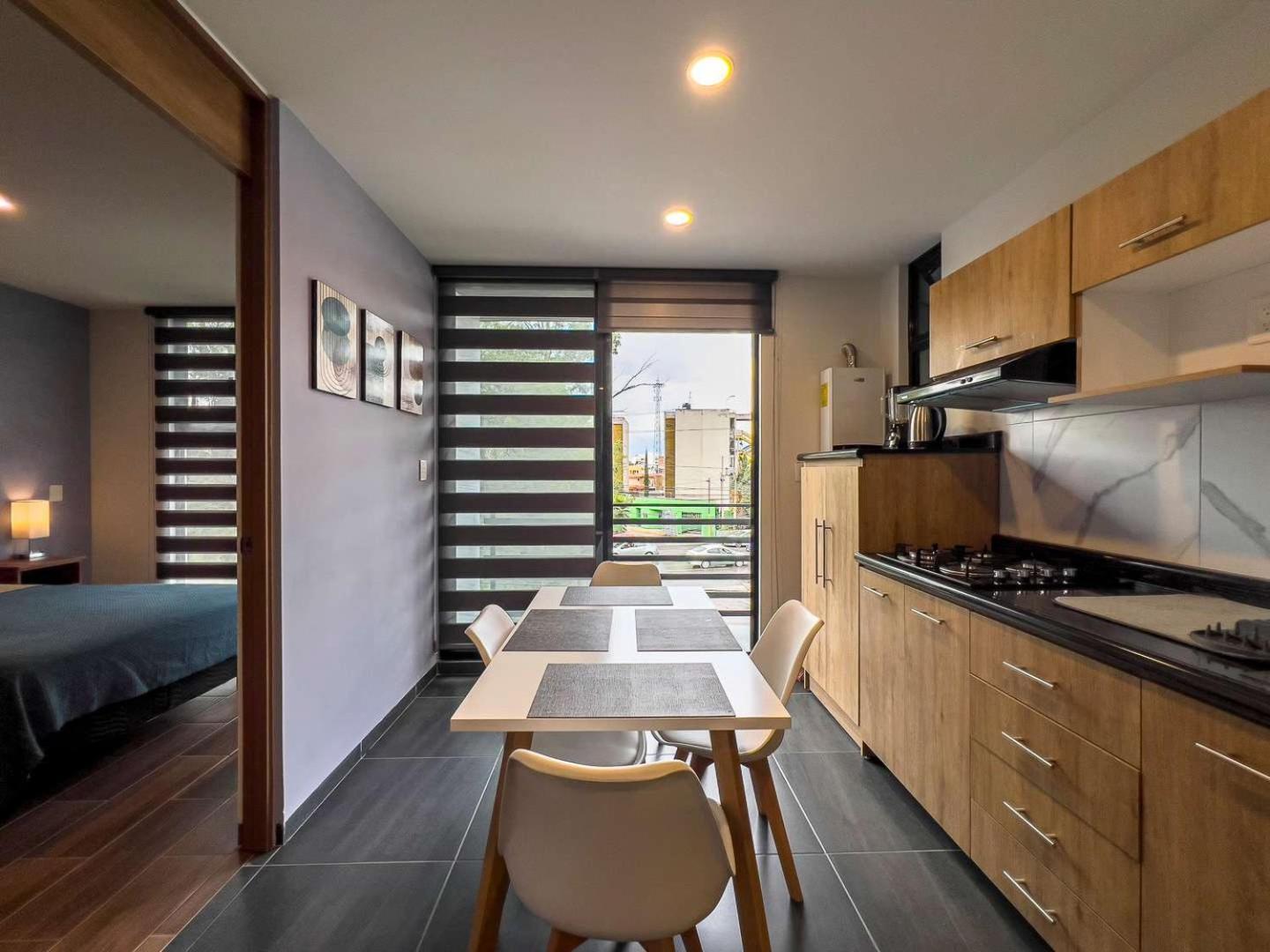 Cozy For 4 Guests With Free Parking *