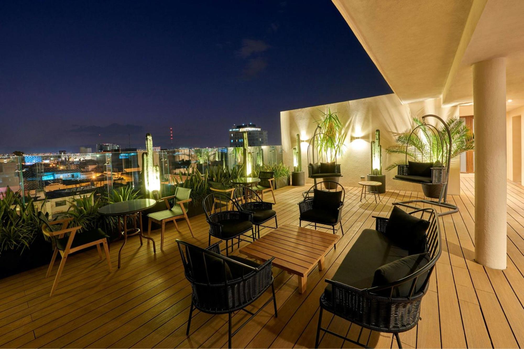 Centro By Marriott Hotel 4*