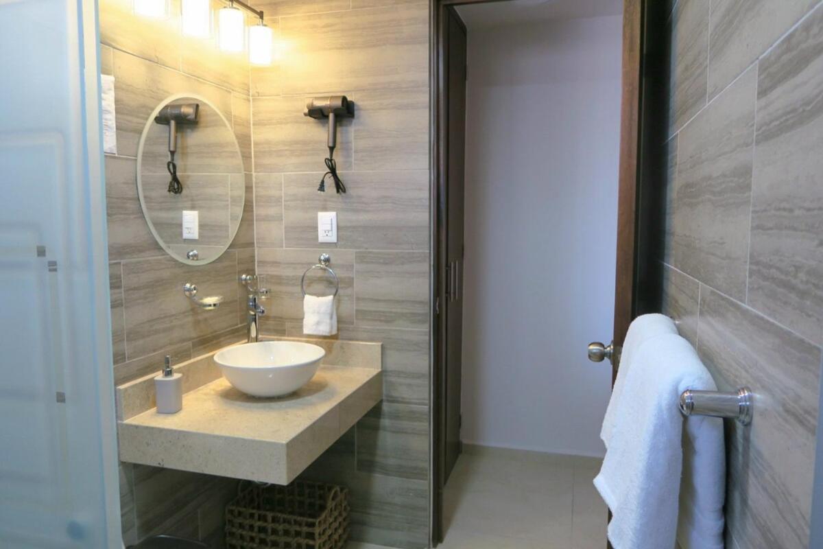 Apartamento Departamento Tequis, Totalmente Nuevo En El Corazon De Slp