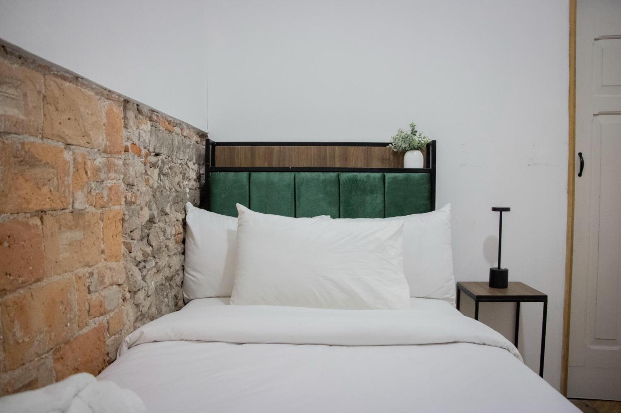 Collection O Patio Zaragoza Bed & Breakfast *