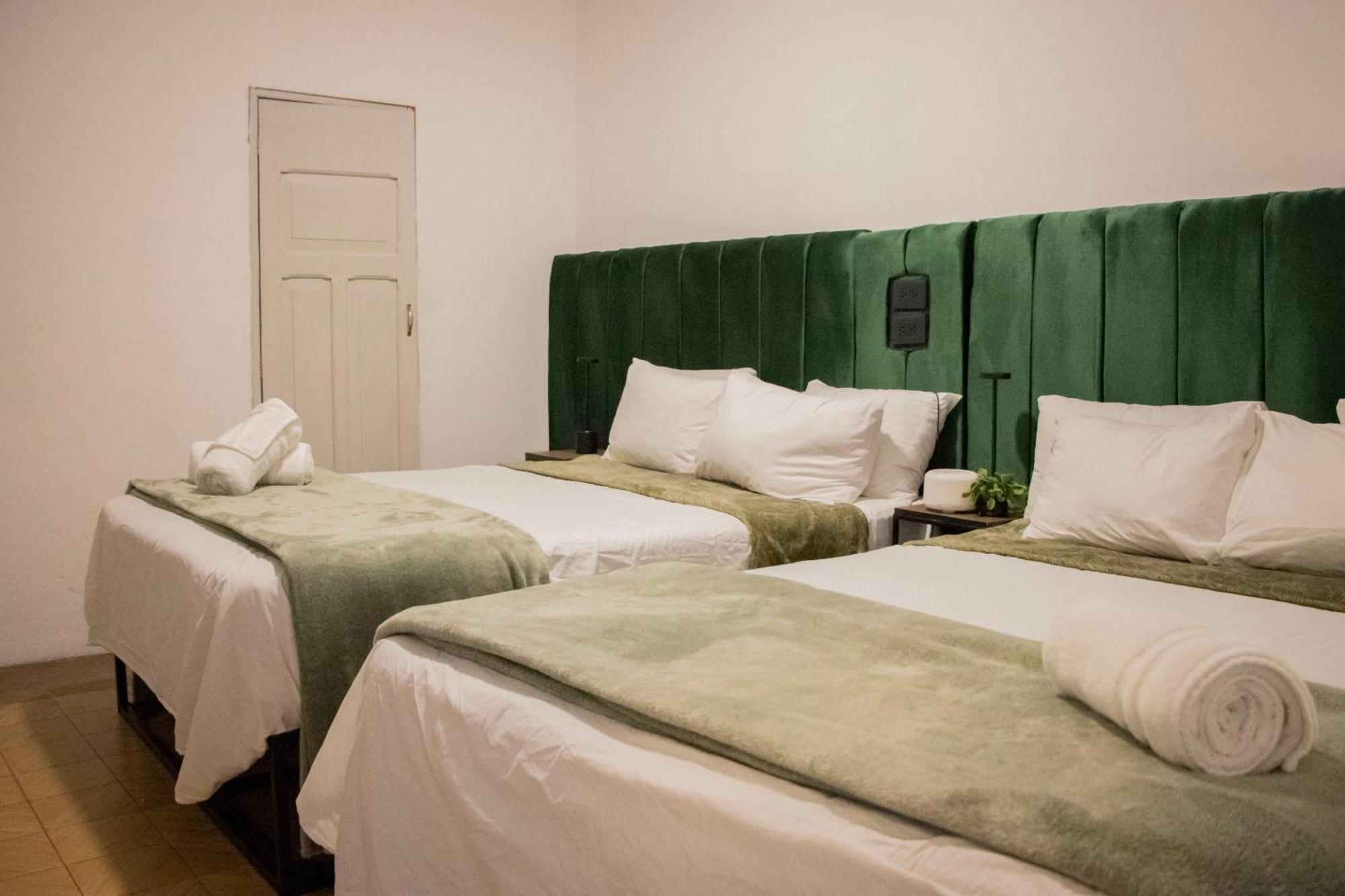 Collection O Patio Zaragoza Bed & Breakfast