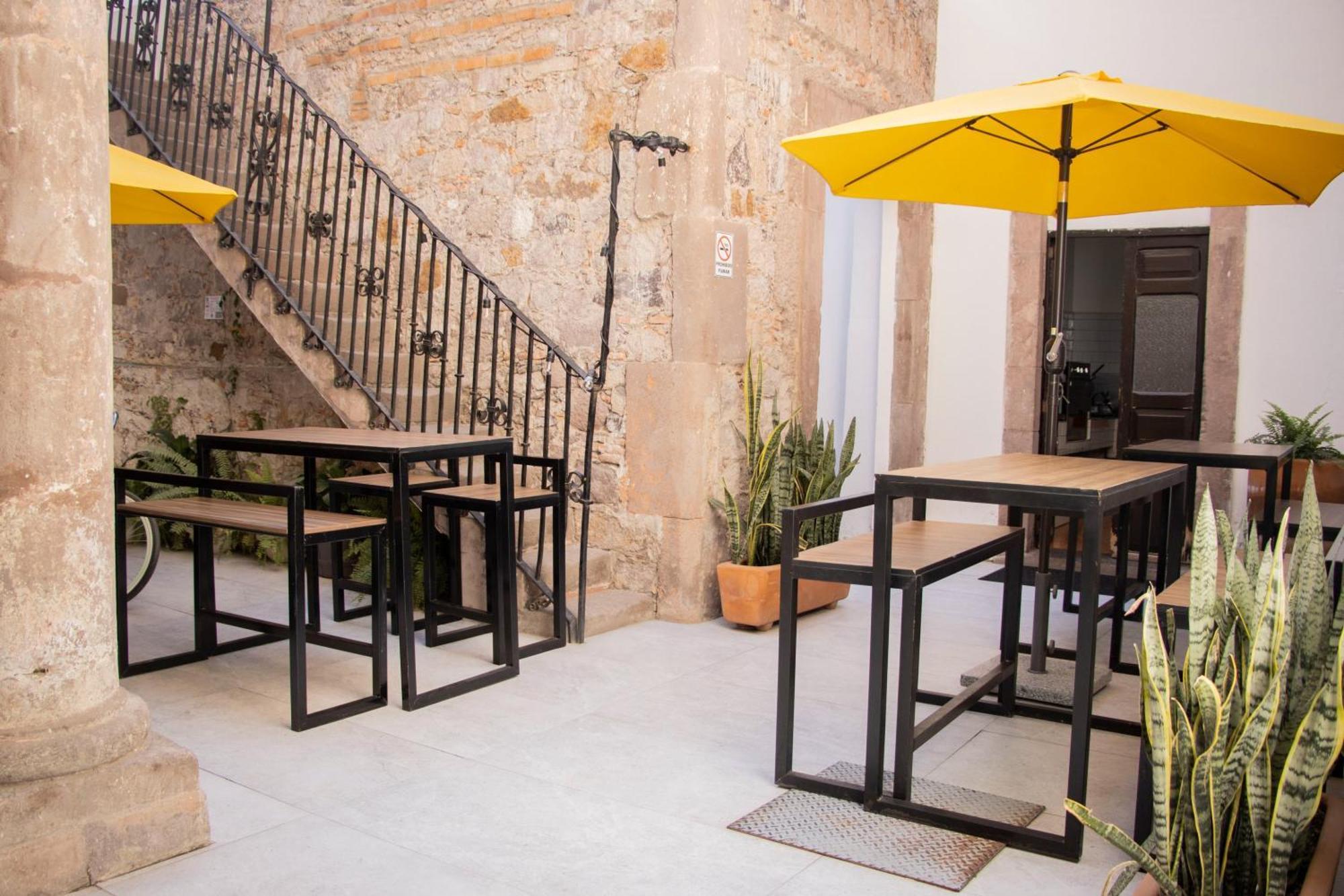 Collection O Patio Zaragoza San Luis Potosi