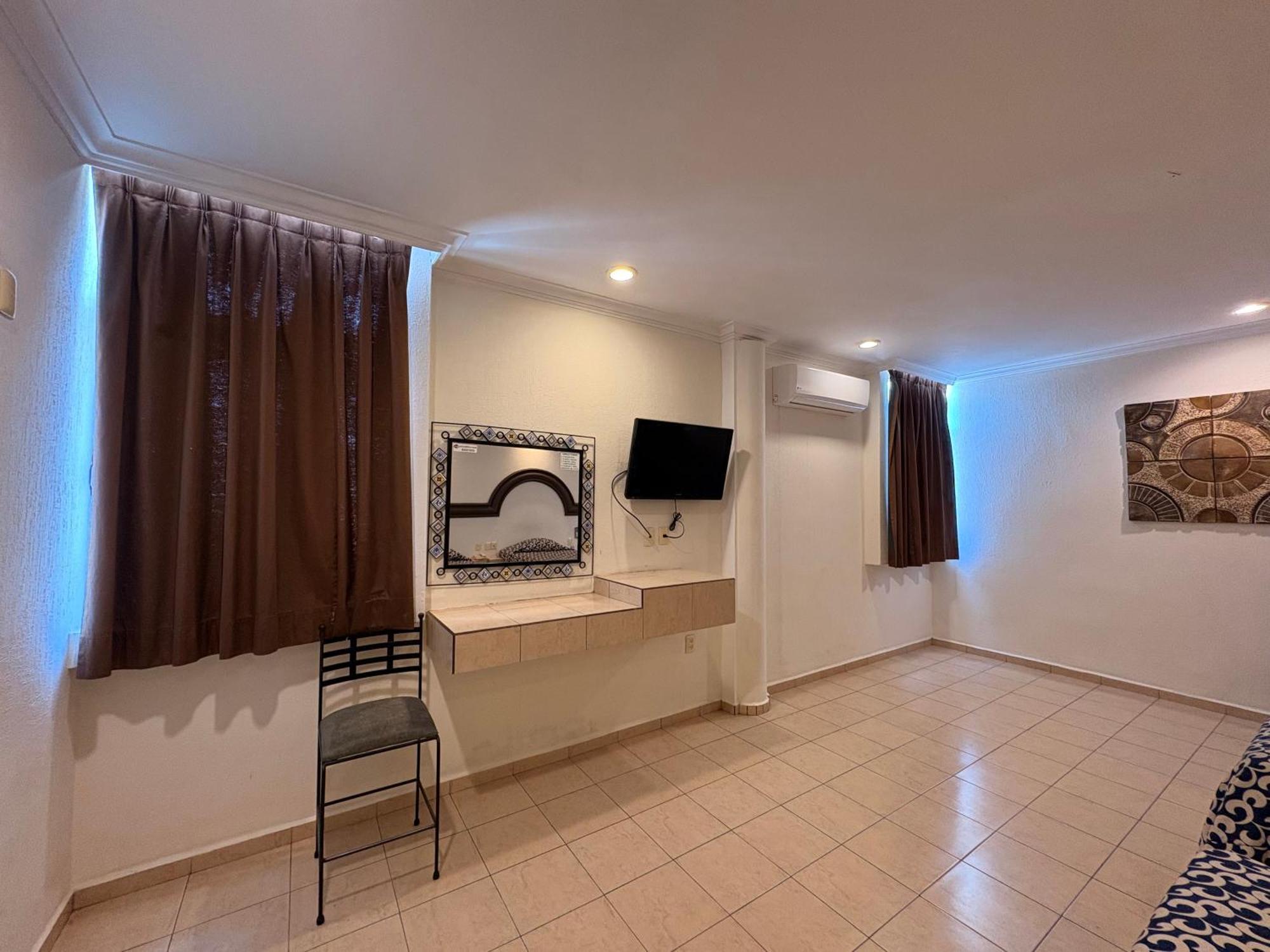 Tampico Hotel
