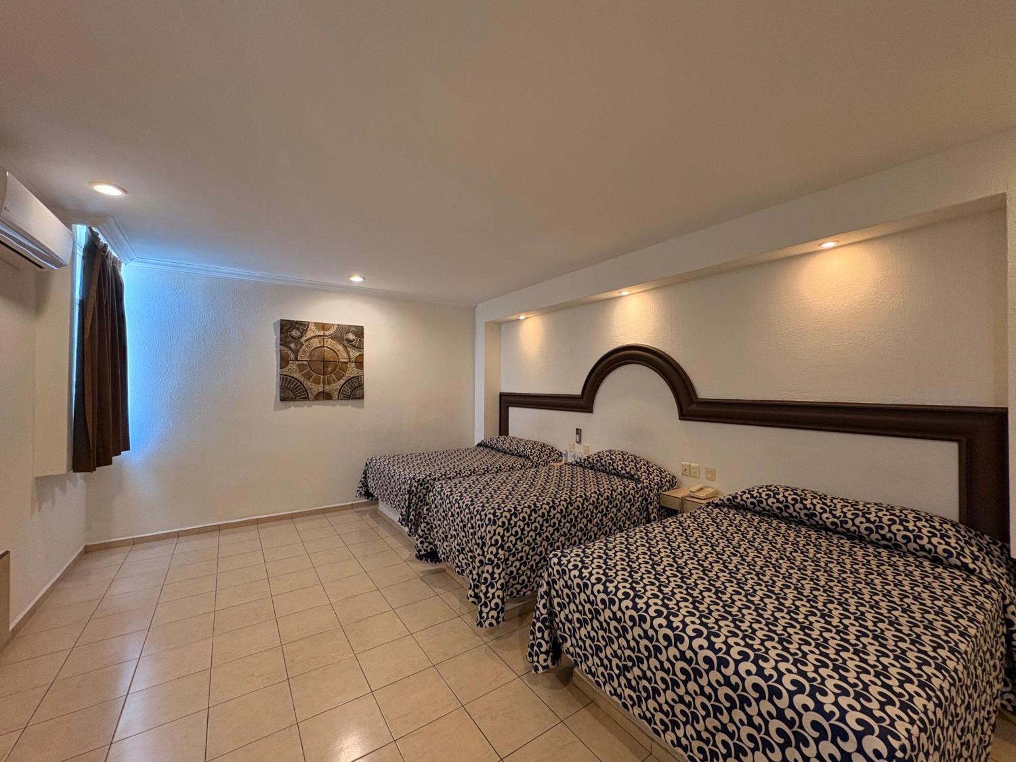 Hotel Tampico *