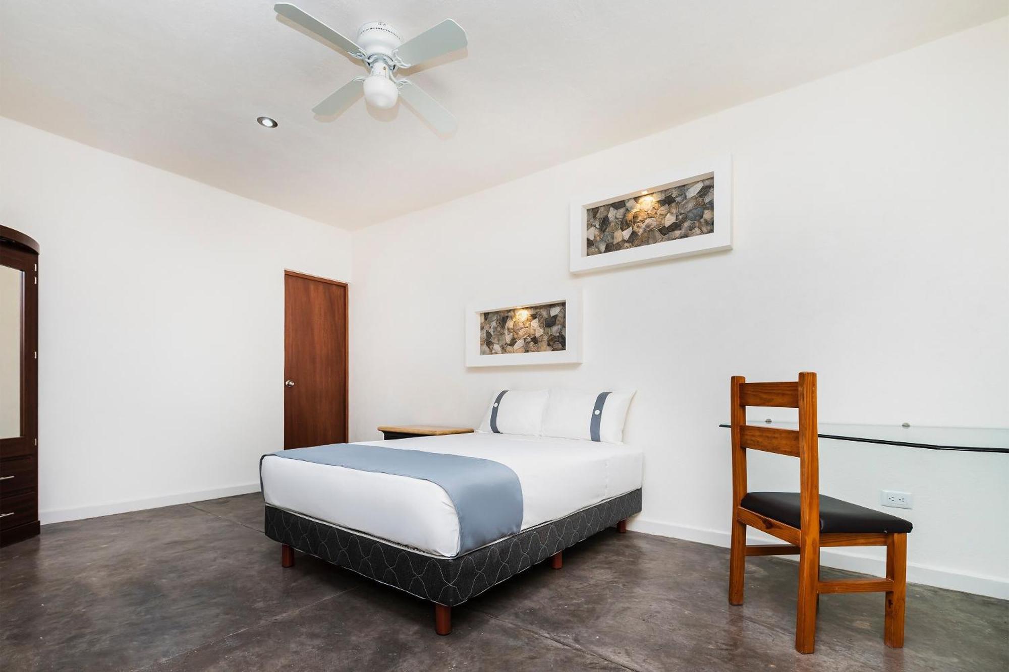 Hotel Capital O Joyma Suites, San Luis 3*