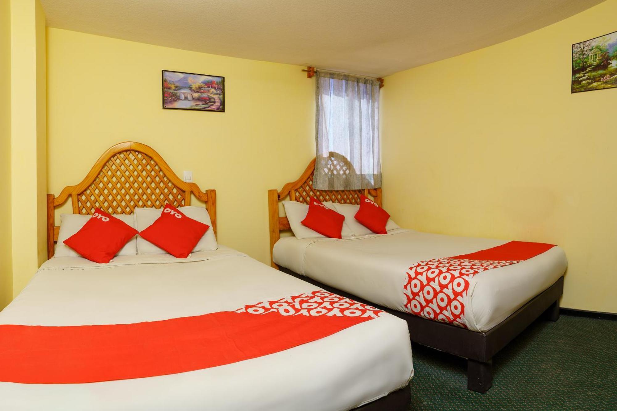 Oyo Bugambilia, Hotel San Luis Potosi