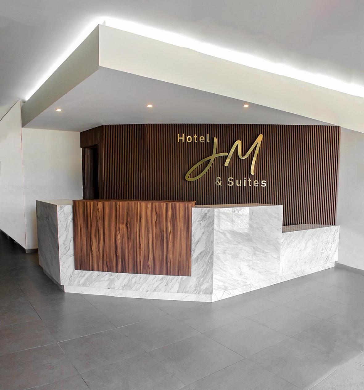 Hotel Jm & *