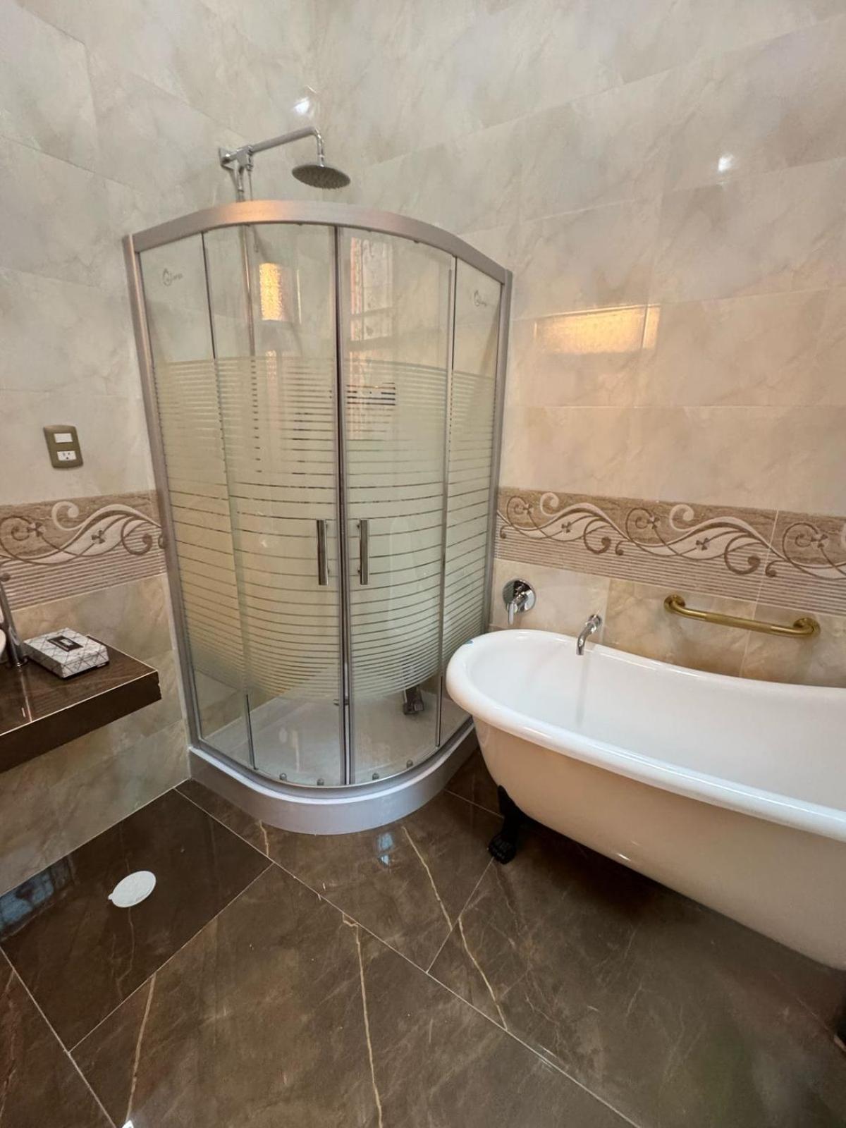 Boutique Del Buendia 5*