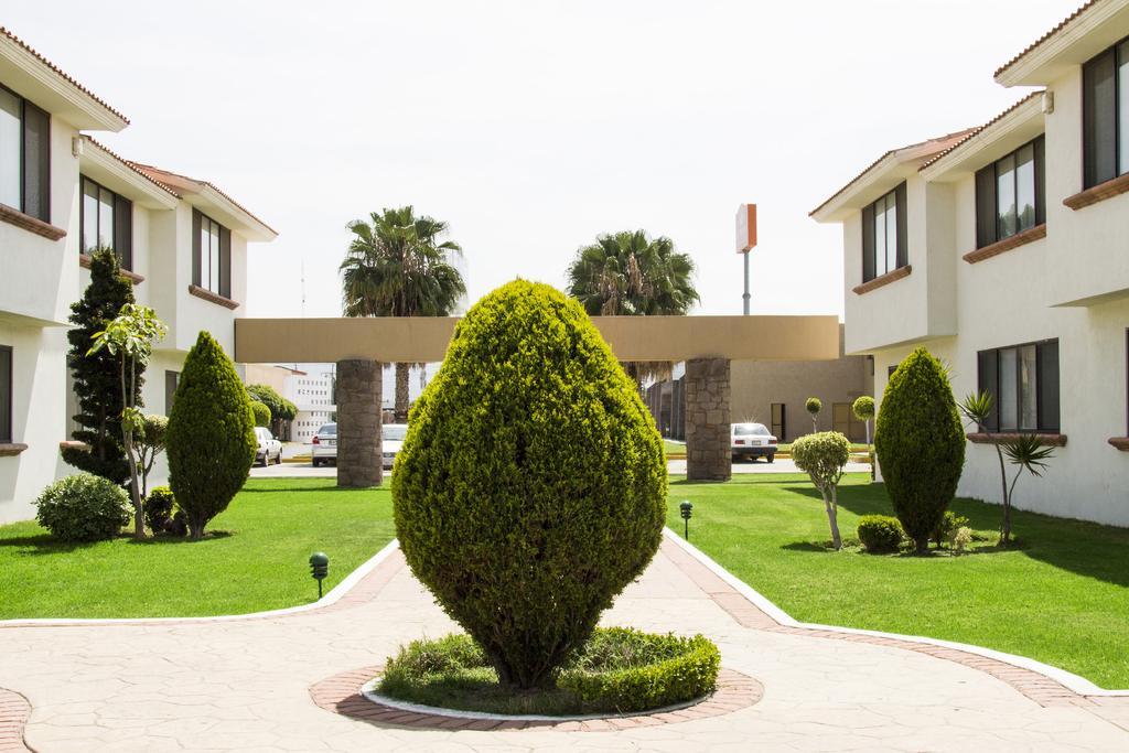 La Y Hotel