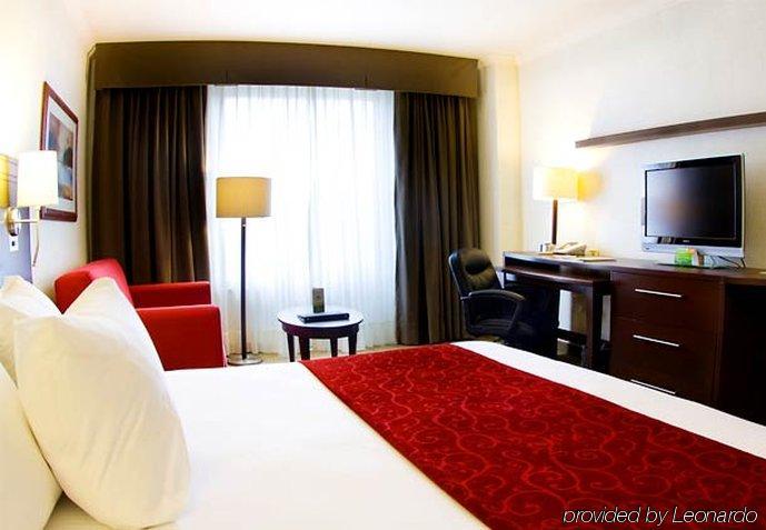 Courtyard By Marriott