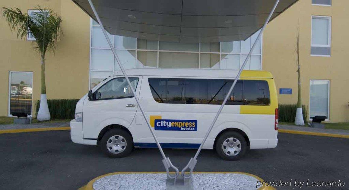 Hotel Express By Marriott Zona Universitaria