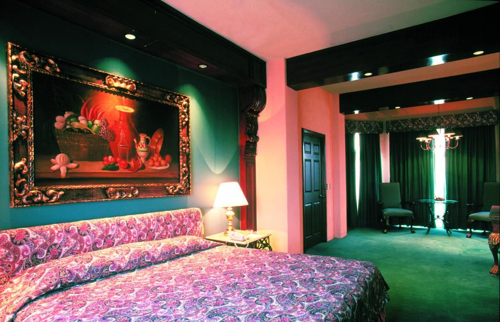 Hilton Hotel 4*