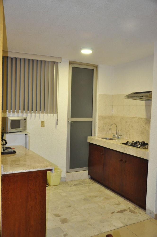 Hotel Santa Lucia Del Bosque 3*