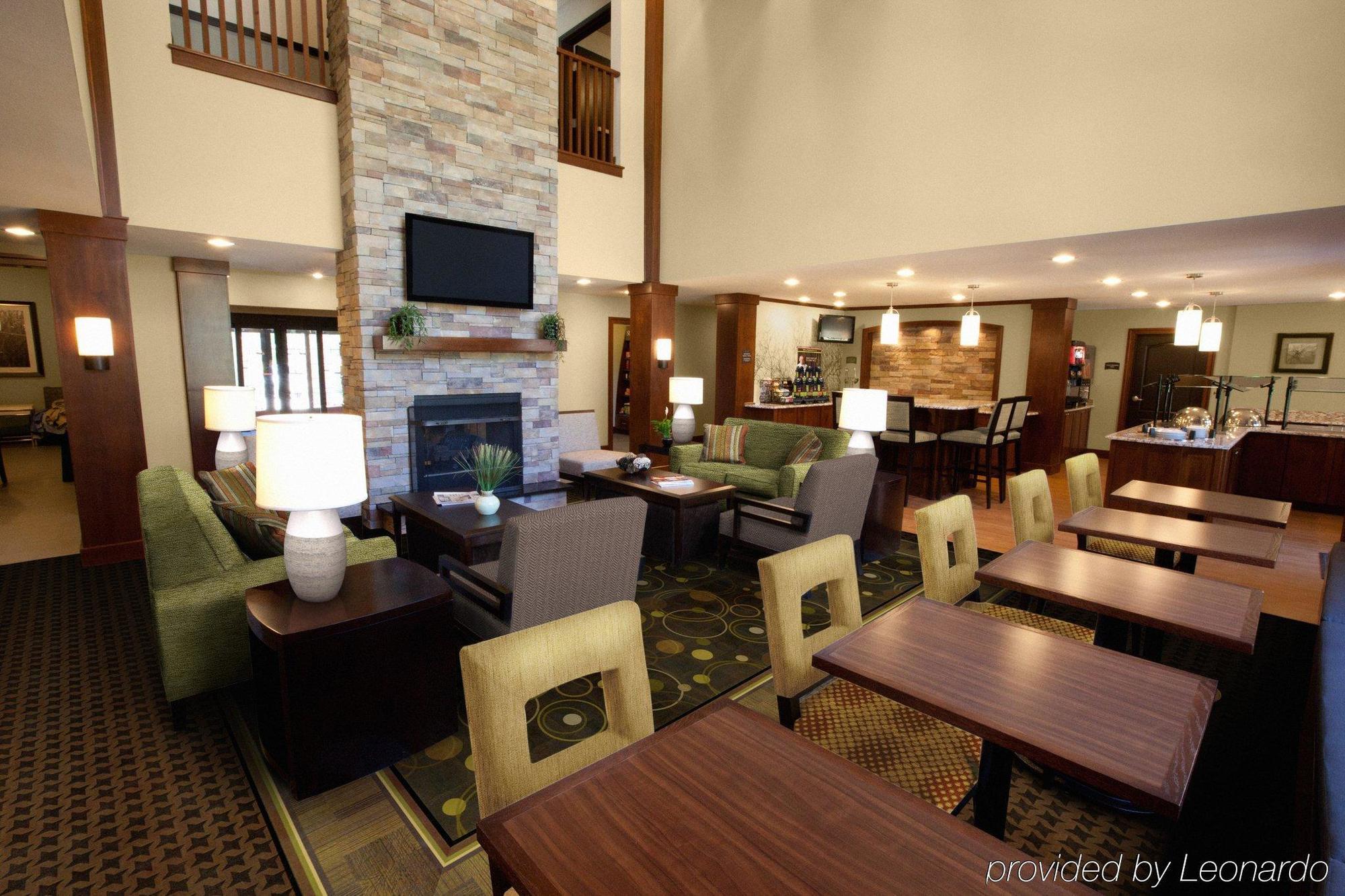 Hotel Staybridge By Ihg 4*