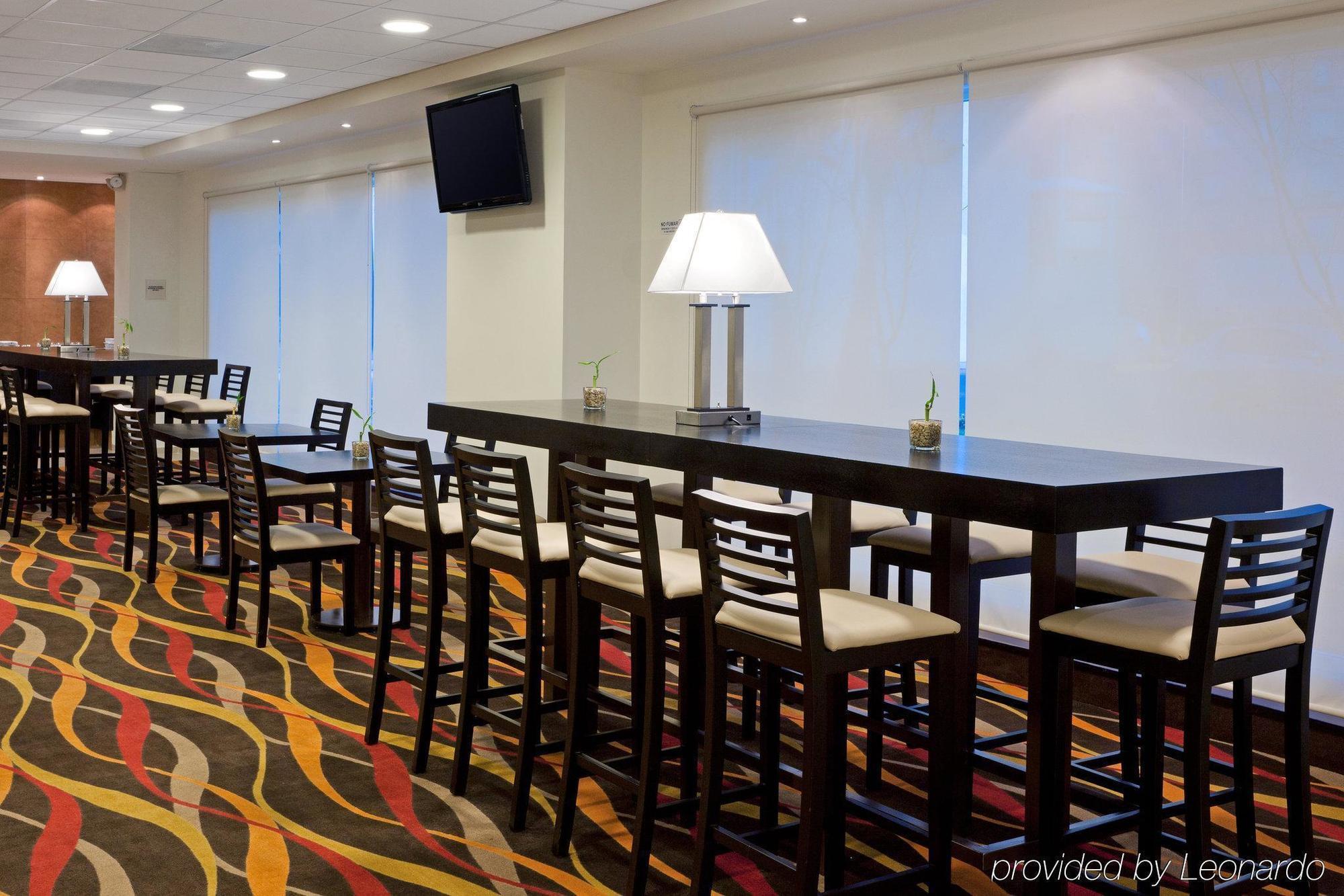 La Quinta by Wyndham San Luis Potosi Hotel 3*