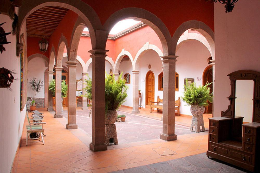 Casa Catalina Hotel