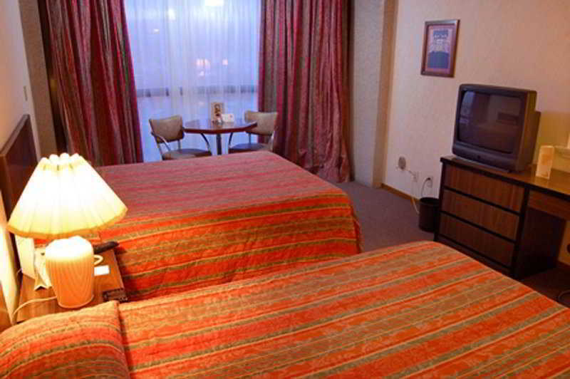 Real Plaza Hotel 4*