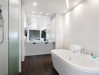 Ramada Encore By Wyndham 4*